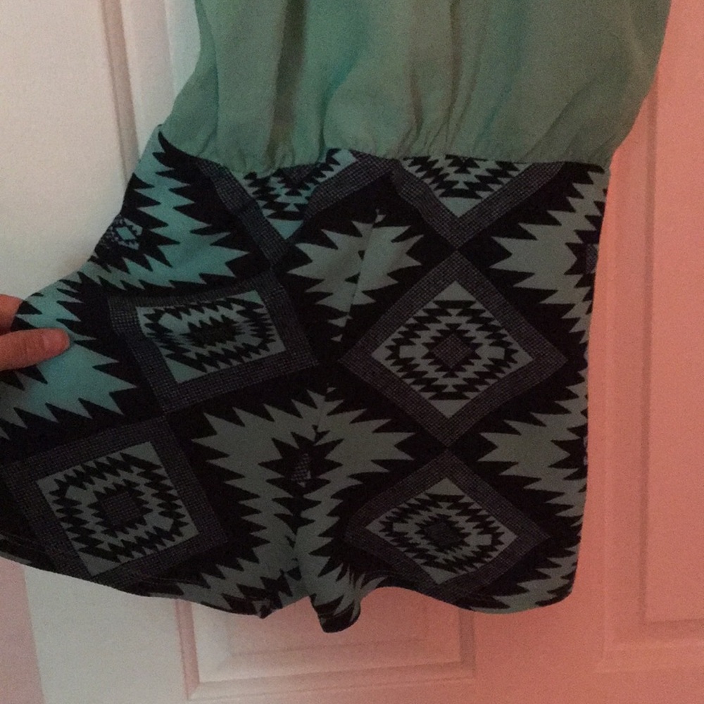 Amazing romper - Picture 2 of 4